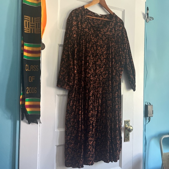 Dresses & Skirts - Caslon long sleeve dress